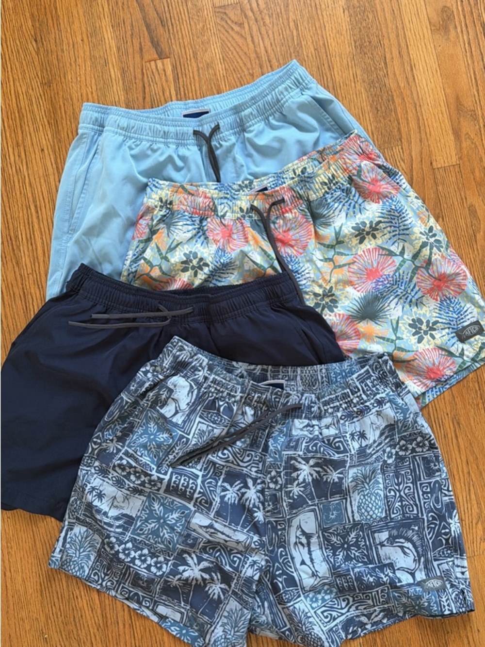 AFTCO Men's Swim Trunks Assorted Blue and Floral Pack Lot of 4 pair, Men’s small